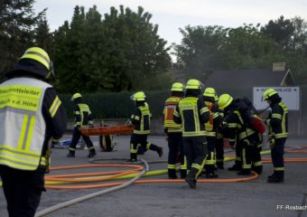 Explosion in Firmen-Gebäude – Einsatzübung in Rosbach