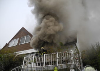 Kellerbrand in Ober-Rosbach fordert sechs Feuerwehren – Wohnhaus vorläufig unbewohnbar